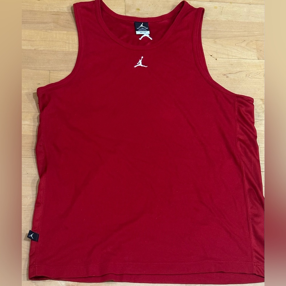 NIkE JORDAN ~ DRI FIT ~ CLASSIC RED TANK ~ MENS XL
